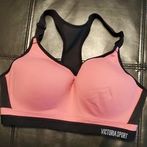 Victorias secret Incredible sports bra